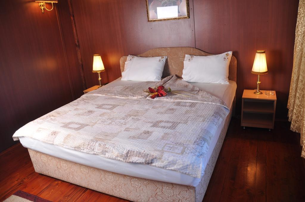 Bateau-hôtel Brod Panini Veles