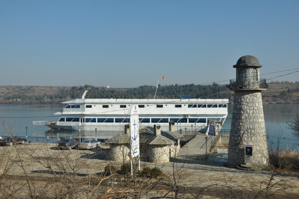 Brod Panini Bateau-hôtel 3*